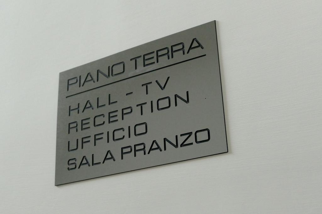 Hotel Désirée San Benedetto del Tronto Extérieur photo