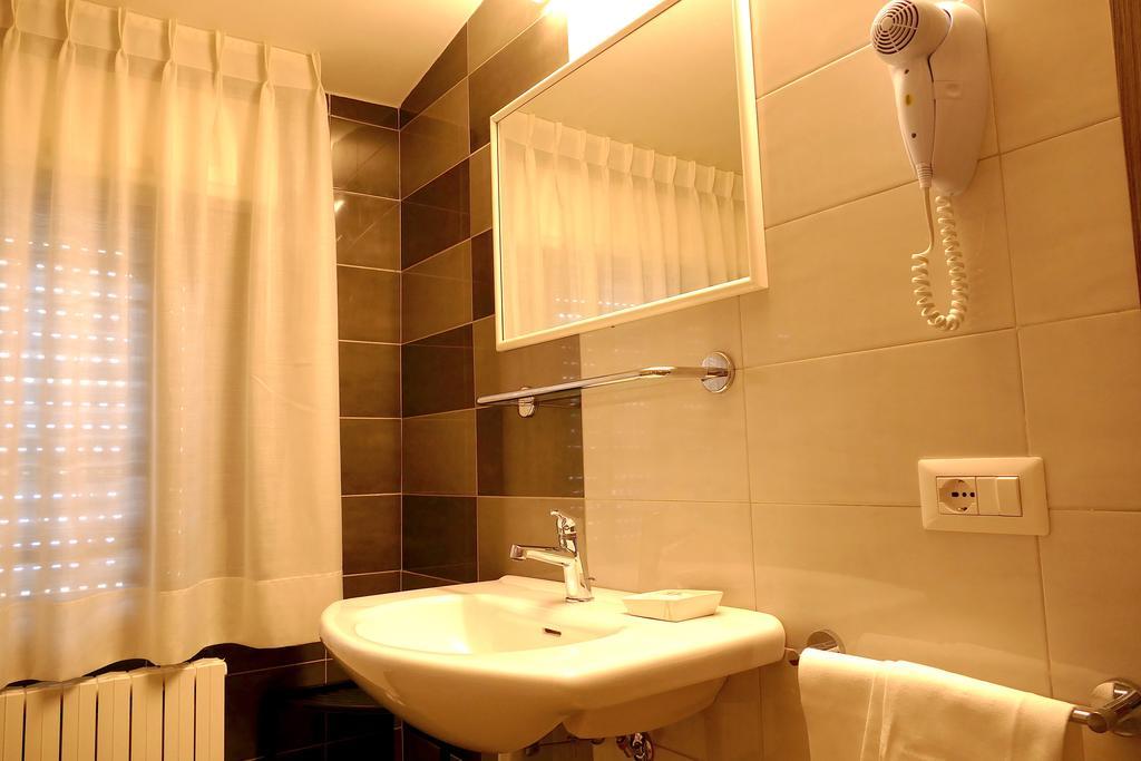 Hotel Désirée San Benedetto del Tronto Extérieur photo