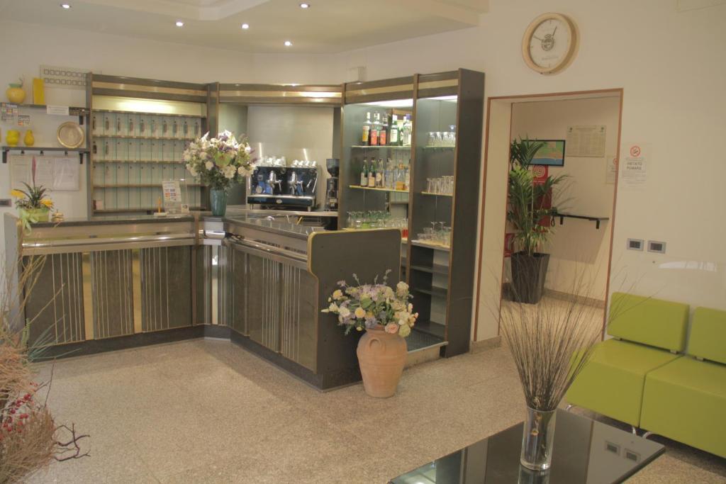 Hotel Désirée San Benedetto del Tronto Extérieur photo