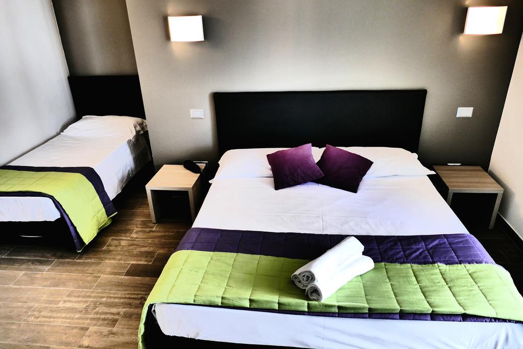 Hotel Désirée San Benedetto del Tronto Extérieur photo