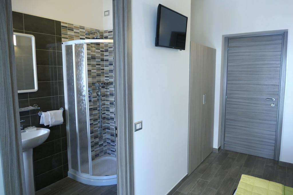 Hotel Désirée San Benedetto del Tronto Extérieur photo
