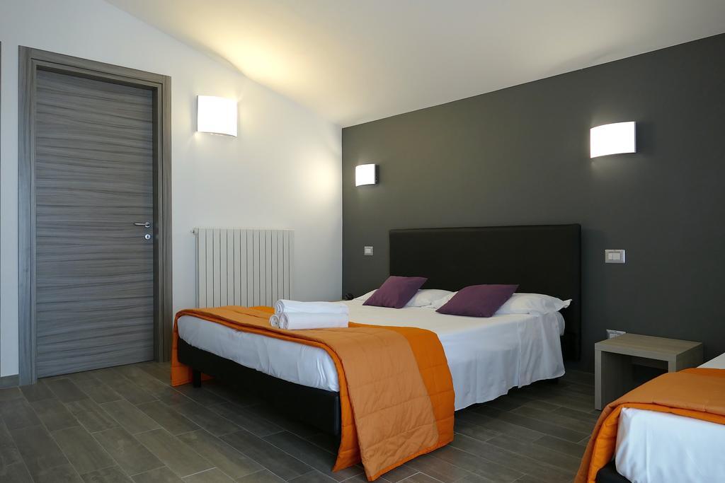 Hotel Désirée San Benedetto del Tronto Extérieur photo